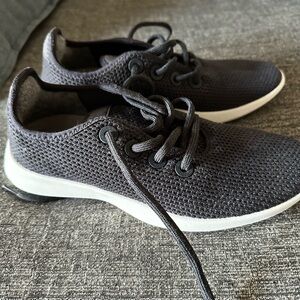 Brand New Allbirds Tree Runners
